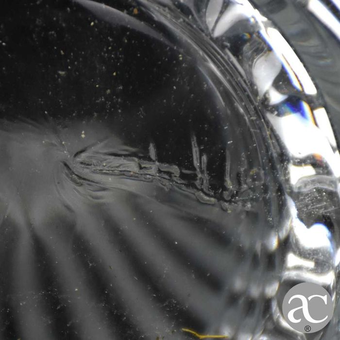 Jarra em Cristal lapidado, assinada