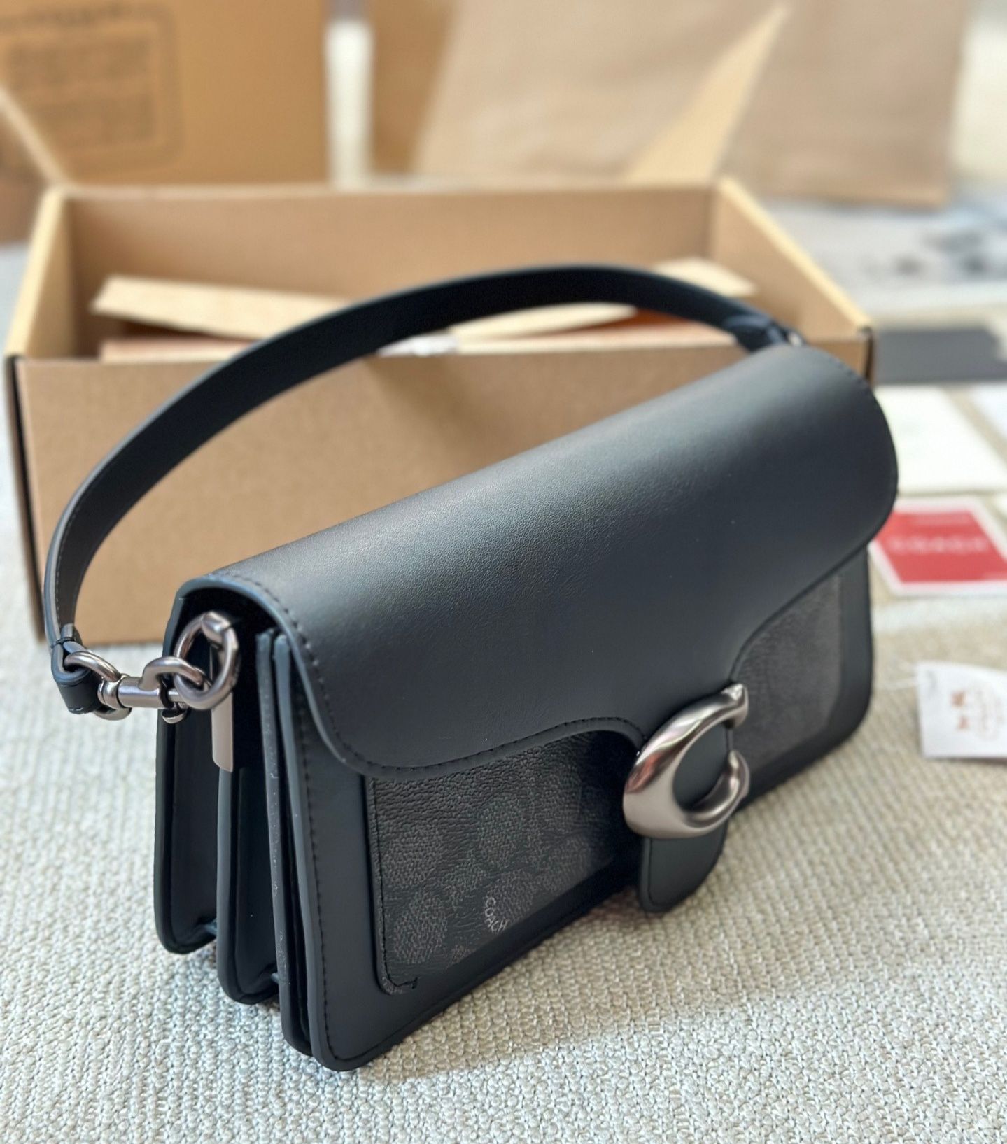 Сумка Coach Tabby Premium