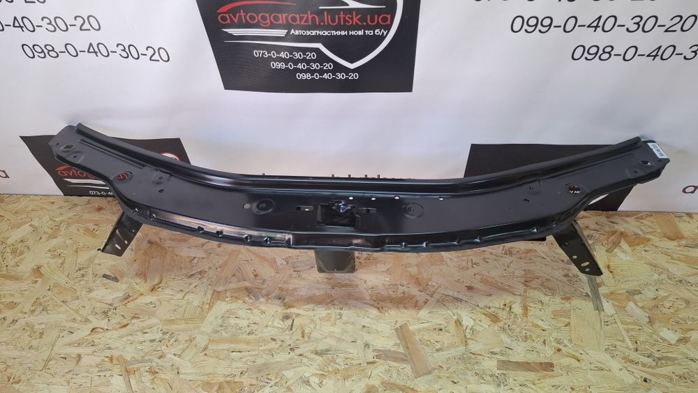 Панель передня телевізор Dacia Logan логан