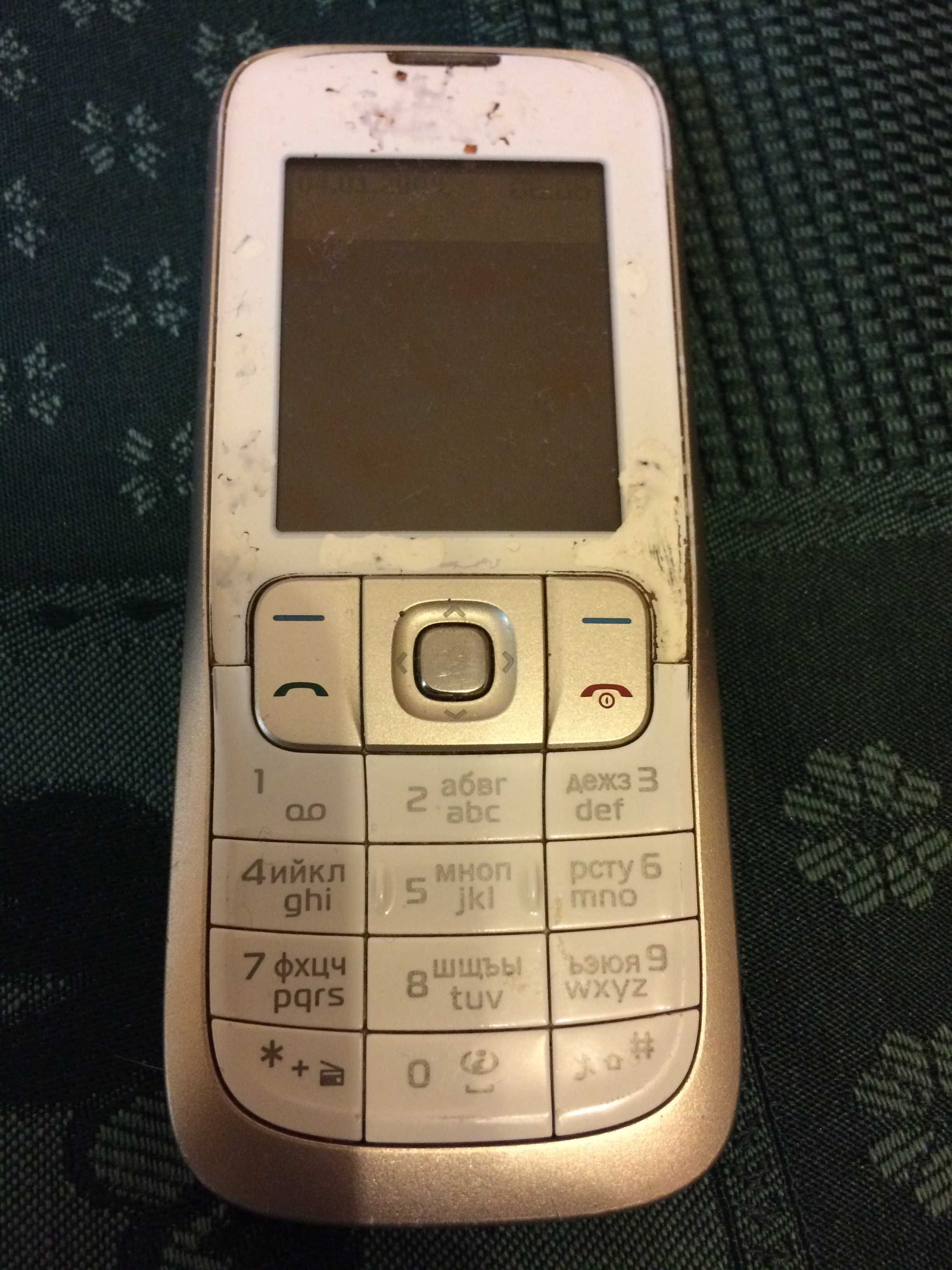 Nokia 2630+ зарядка. Ультра-тонкий и лёгкий телефон.