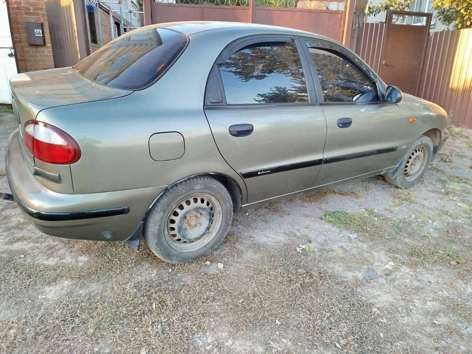 Автомобіль део ланос