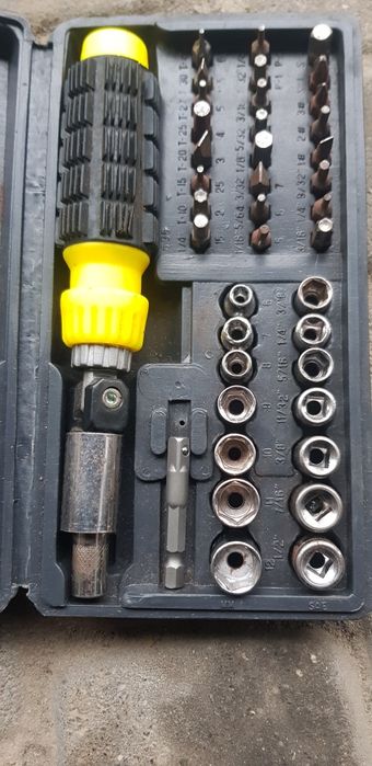 Zestaw kluczy nasadowych