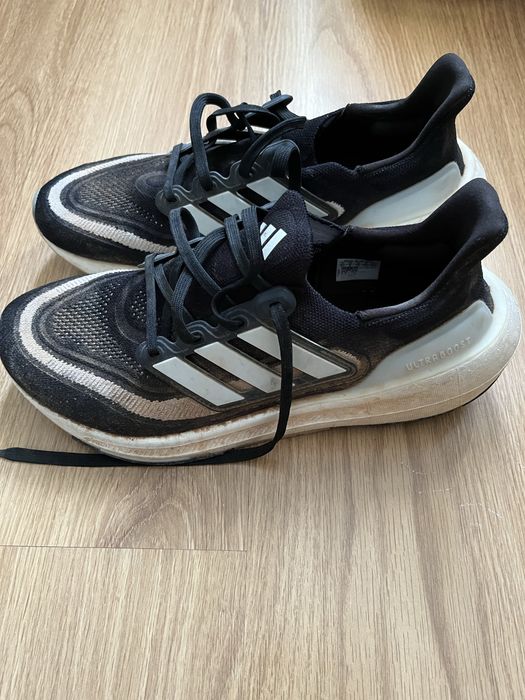 Adidas Ultraboost light 23 - tamanho 42
