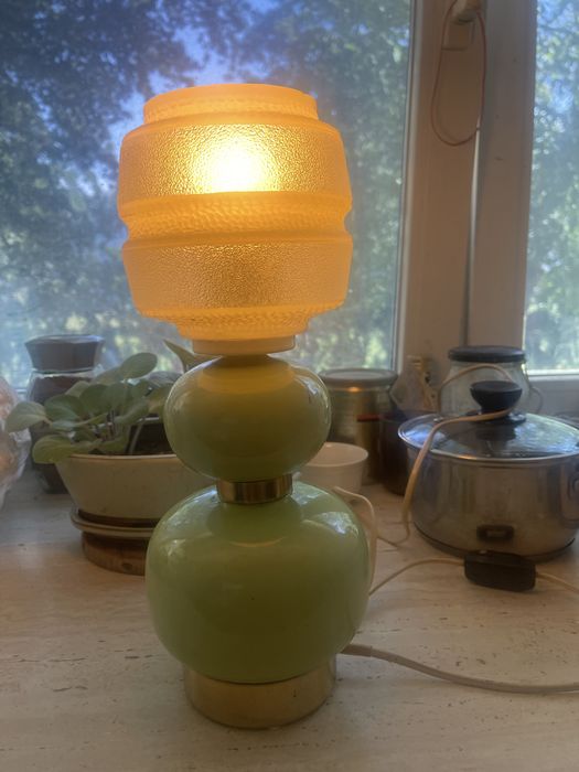 Lampa Lumet Poznań bałwanek PRL lata 60/70 miętowa