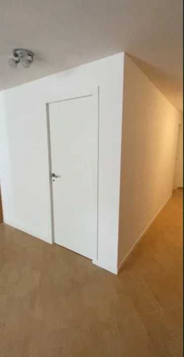 Serviços de pladur / pintura / Pavimento flutuante / Papel de parede