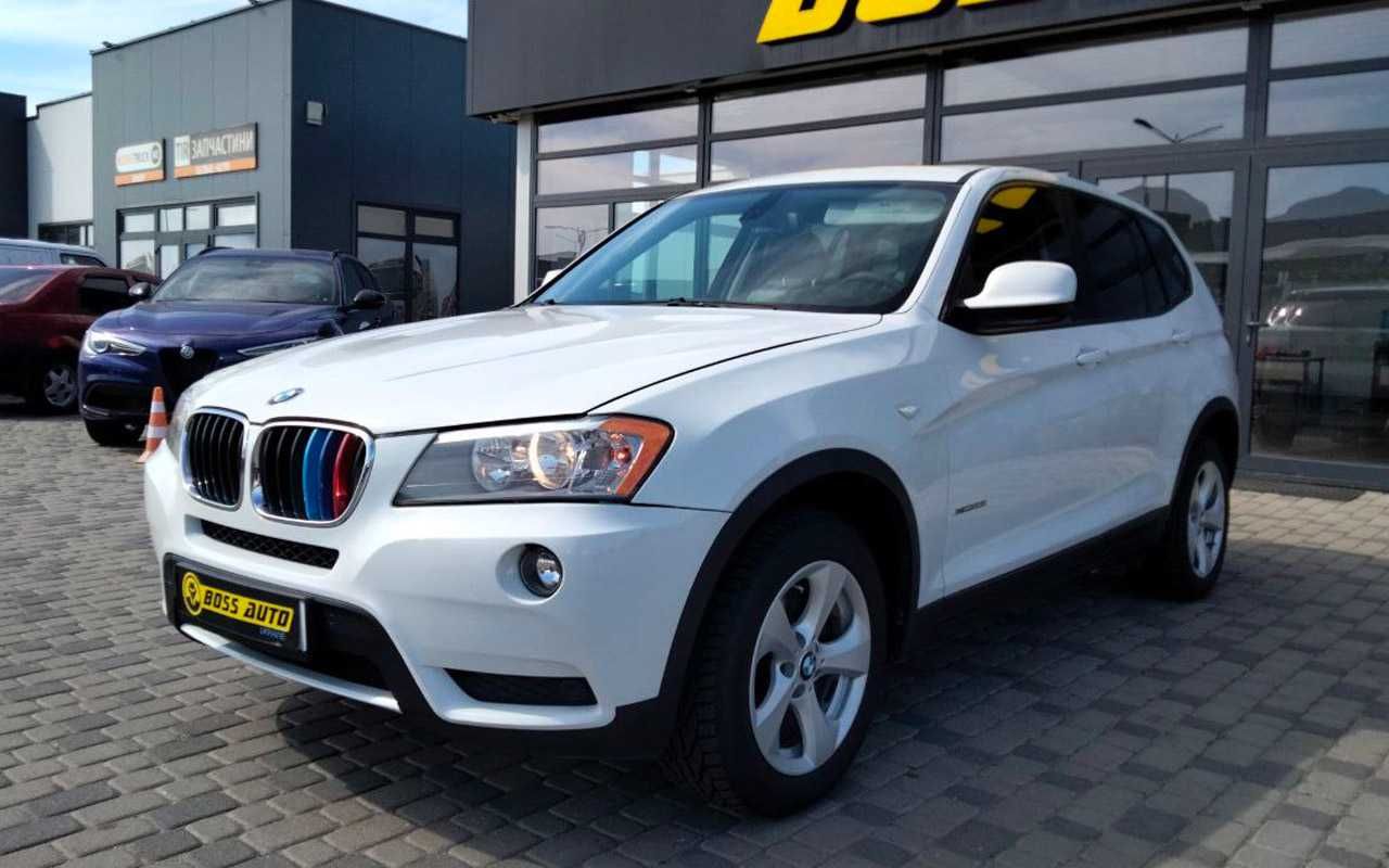 BMW X3 2011 року