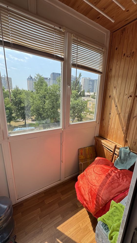 Продається 2-кімнатна квартира, вул. Тампере, 15