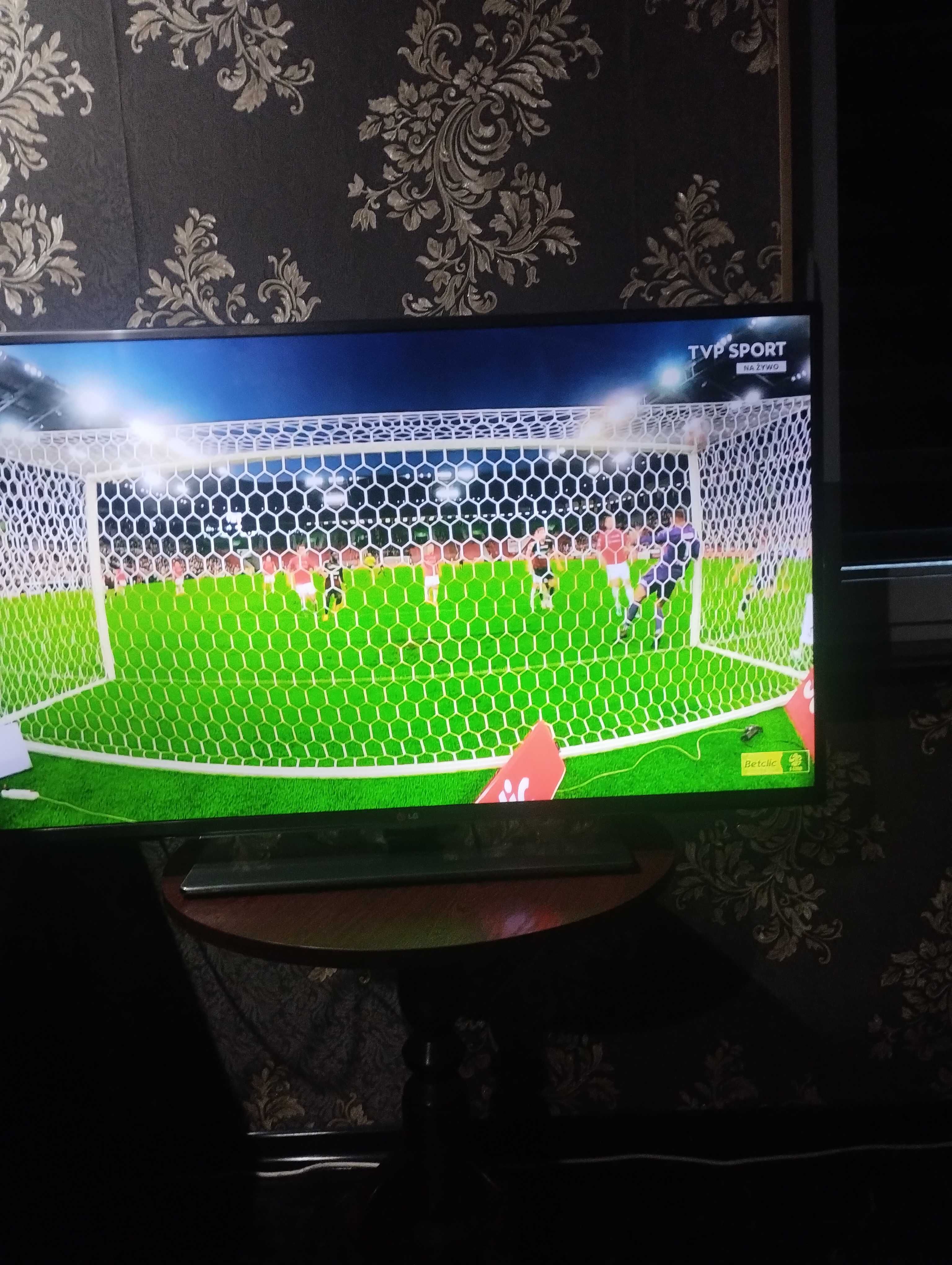 Telewizor LG 42" LED TV SMART 3D DVB-T2 HEVC 3xHdmi 3xUsb STAN BDB  !