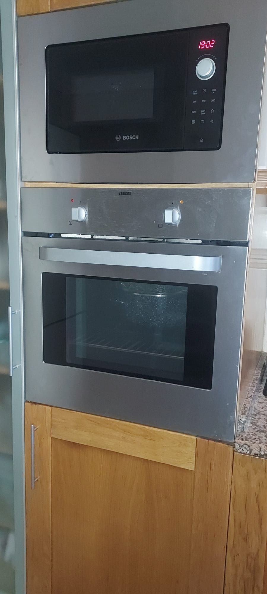 Vendo forno encastrar Zanussi