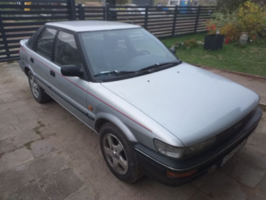 Toyota corolla 1.3 sr