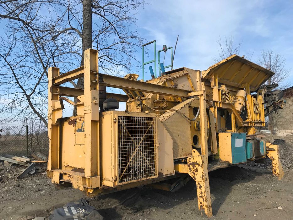 Kruszarka udarowa, kontenerowa BOHRINGER GMBH Silnik CAT