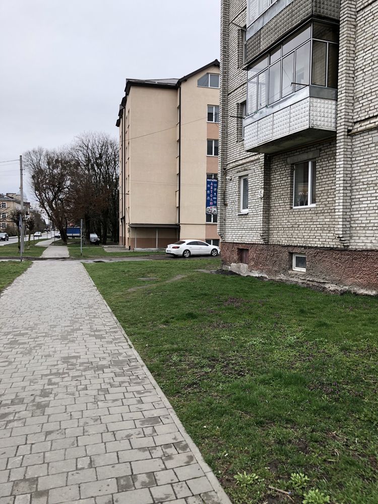 Комерційне підвальне приміщення
