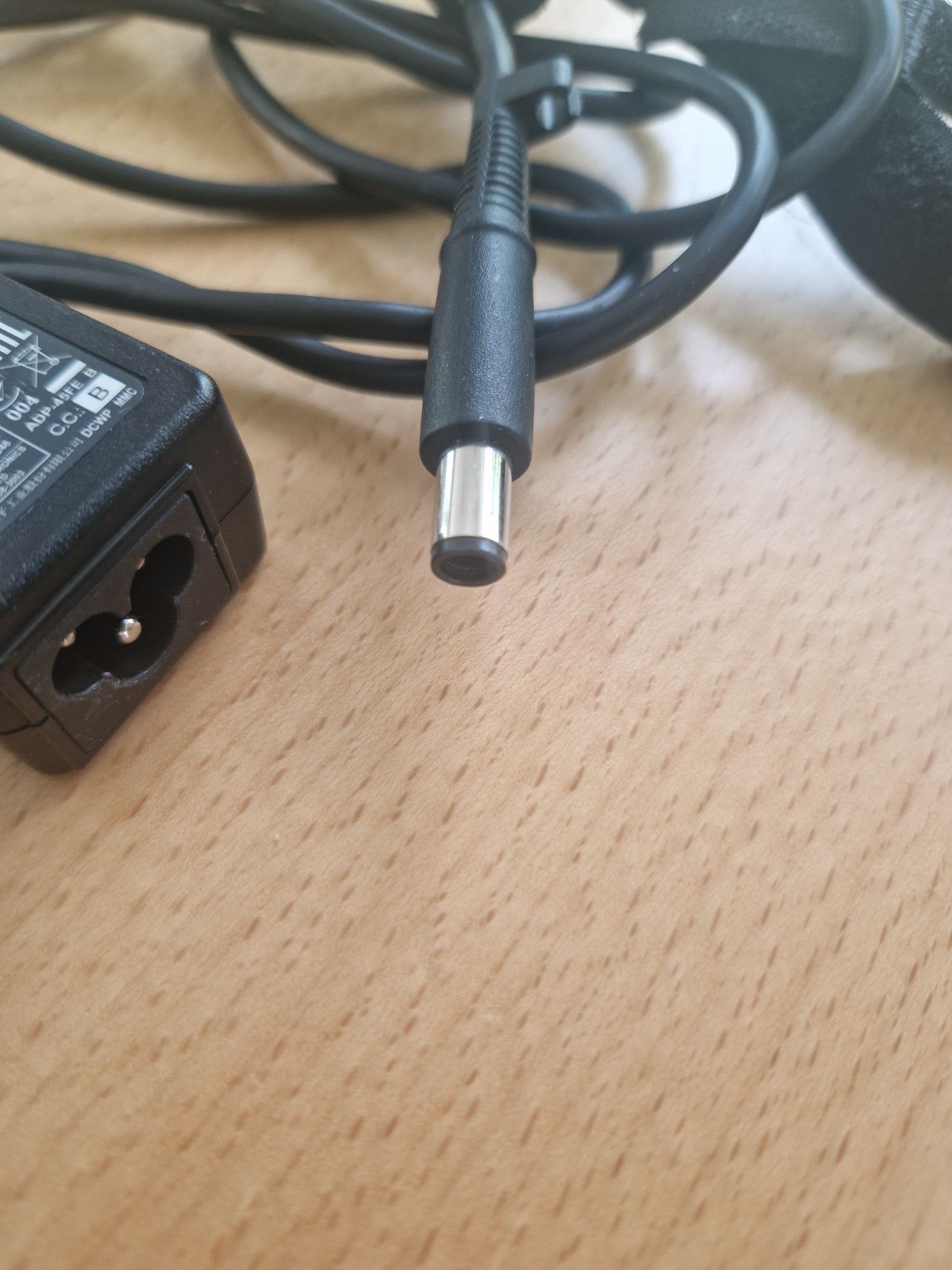Zasilacz HP 45W nowy