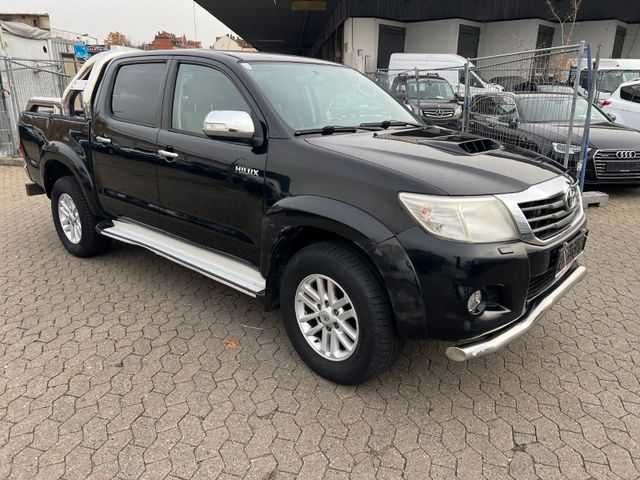 Toyota Hilux 4X4 3.0 D4D 171KM