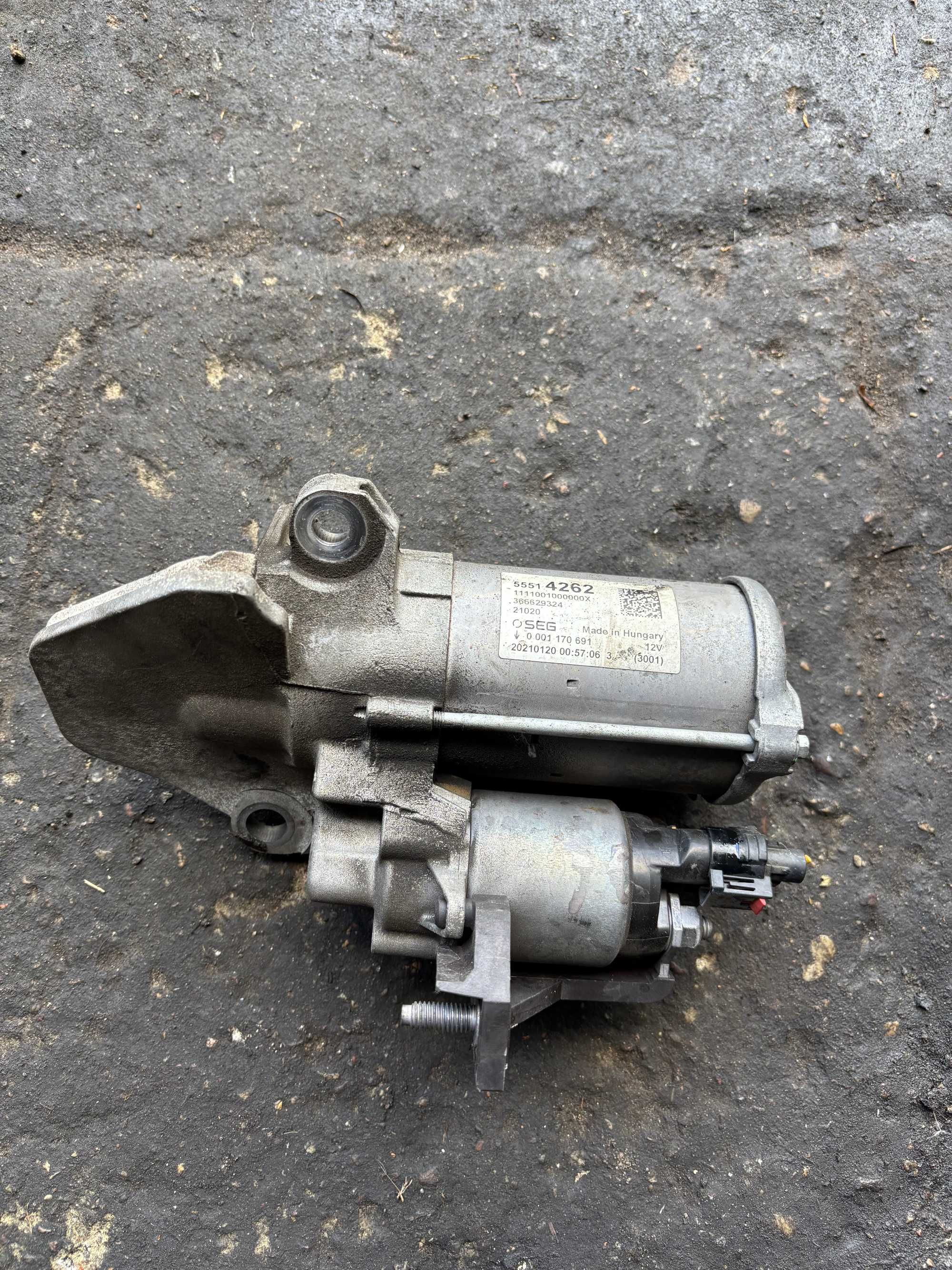Opel Astra K V LIFT 1.2 turbo Rozrusznik