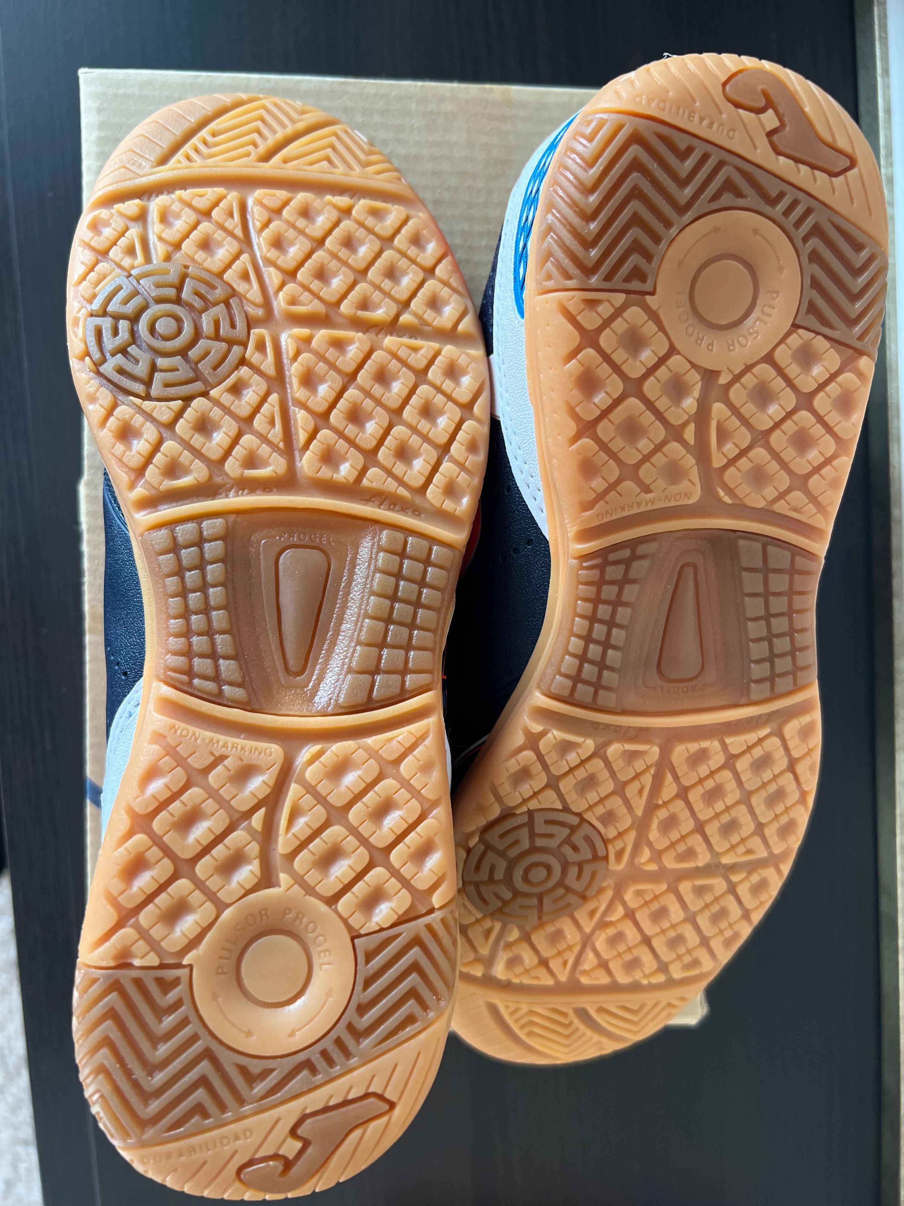 Футзалки нові Joma
