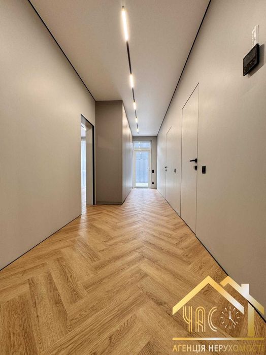 Таунхаус з новим ремонтом та газом! БЕЗ КОМІСІЇ!