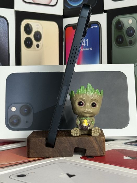 Телефончик Iphone 13 128 gb Midnight