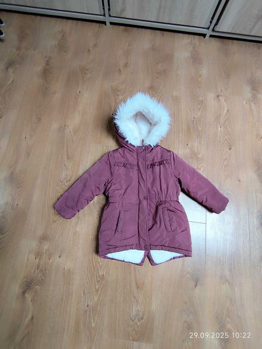 Kurtka zimowa dla dziewczynki 104/110
