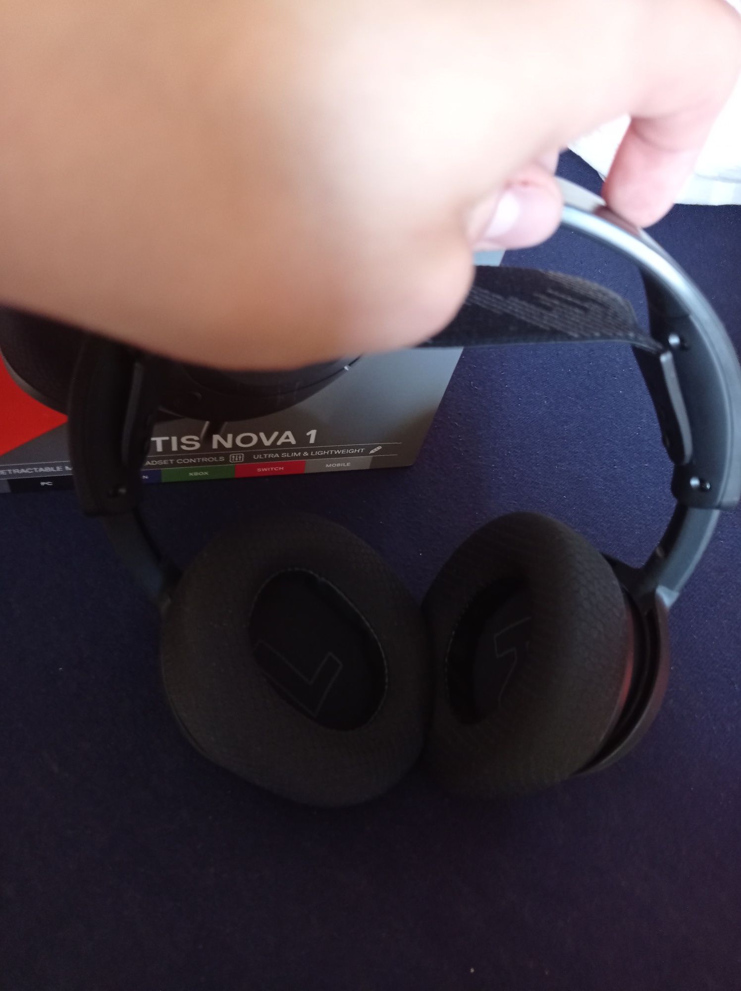 Słuchawki Steelseries Arctis Nova 1