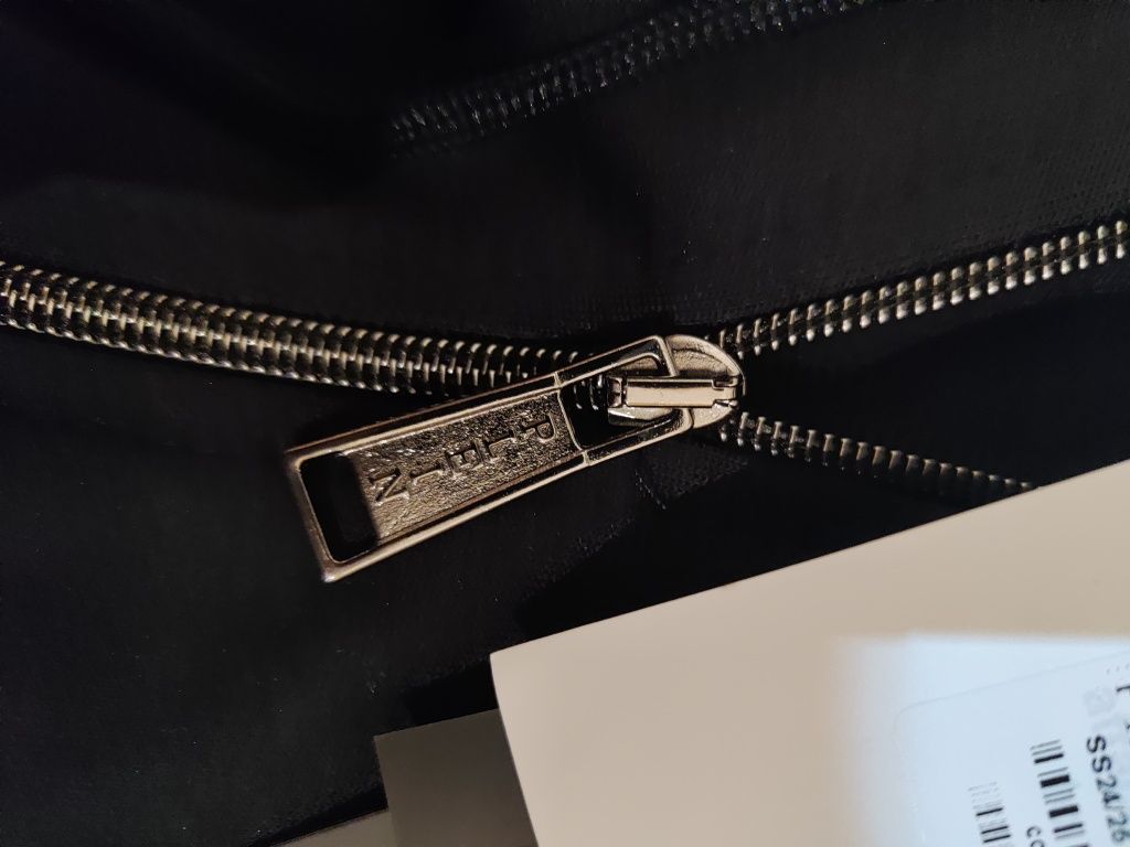 Sprzedam nowy orginalny dres Philip Plein
