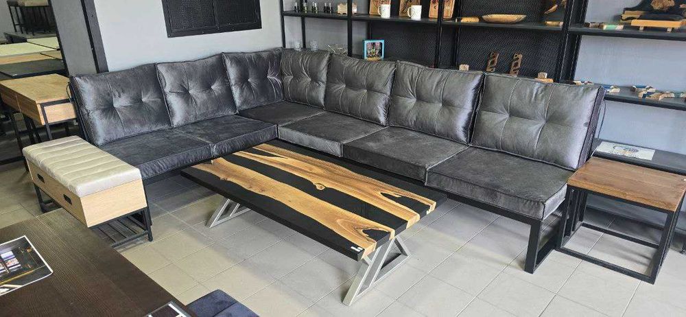 Вуличні меблі для кафе бару ресторану у стилі Лофт – метал + подушки