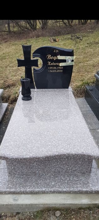 Czaniec Nagrobek 4800 zł w podstawie90x190 montażem. Gwarancja 10 lat!