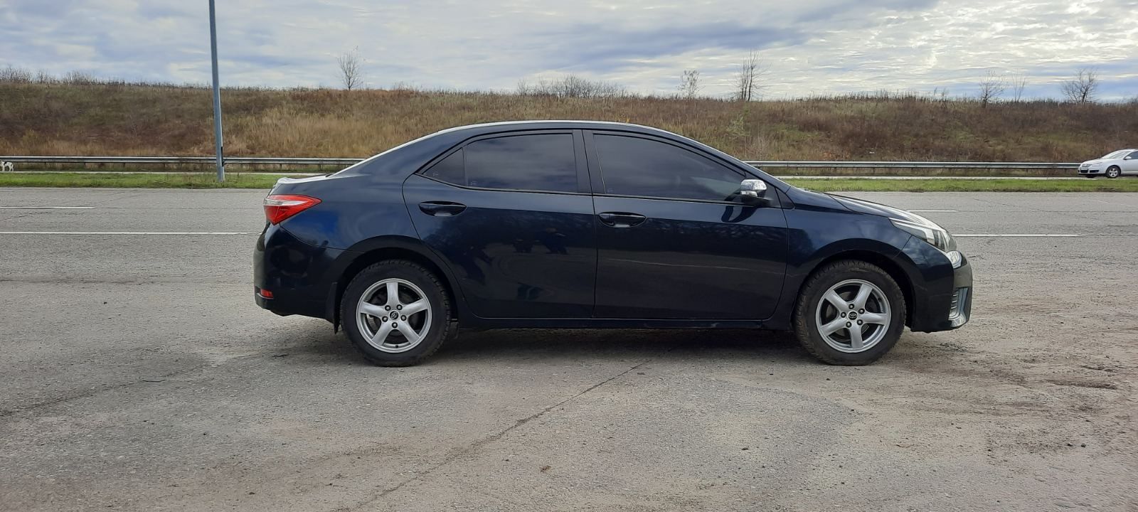 Продам Toyota Corolla 1.33