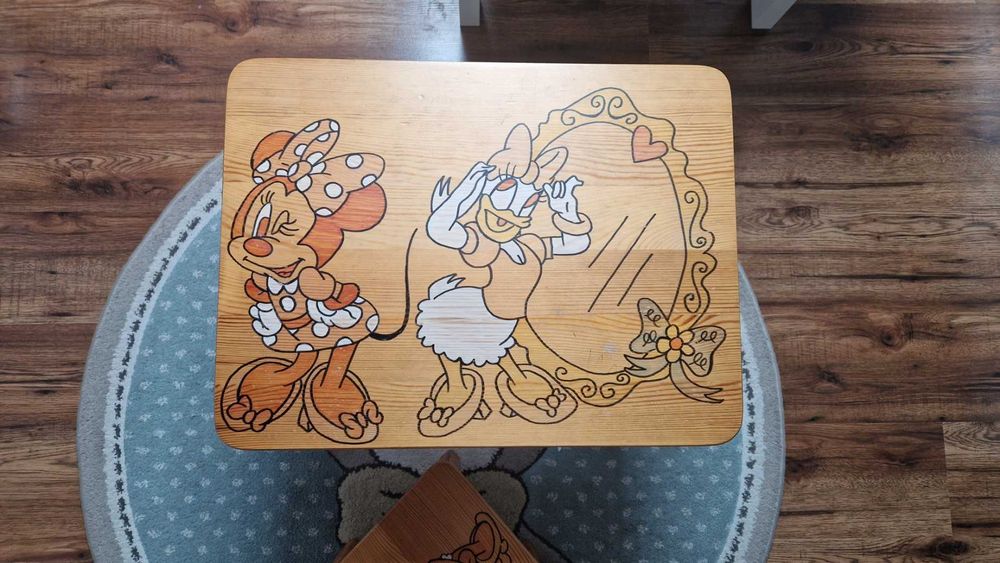 Stolik i krzesło dla dziecka