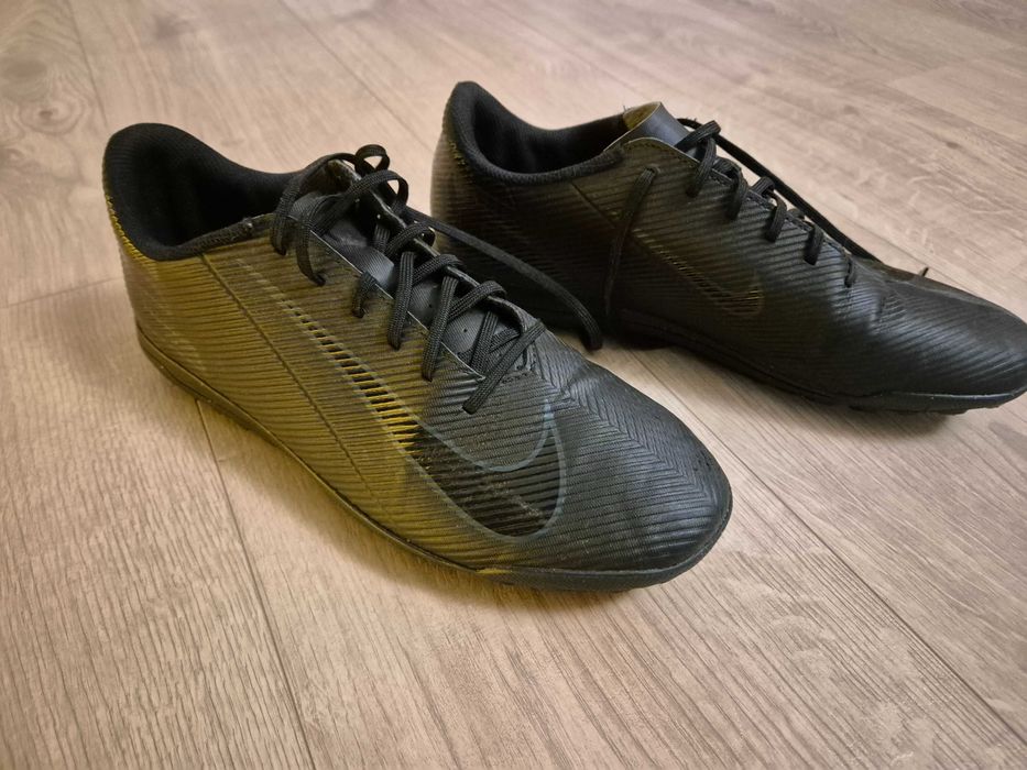 Buty - Turfy Nike Mercurial Vapor 16 Club TF - r. 43 (27.5cm)