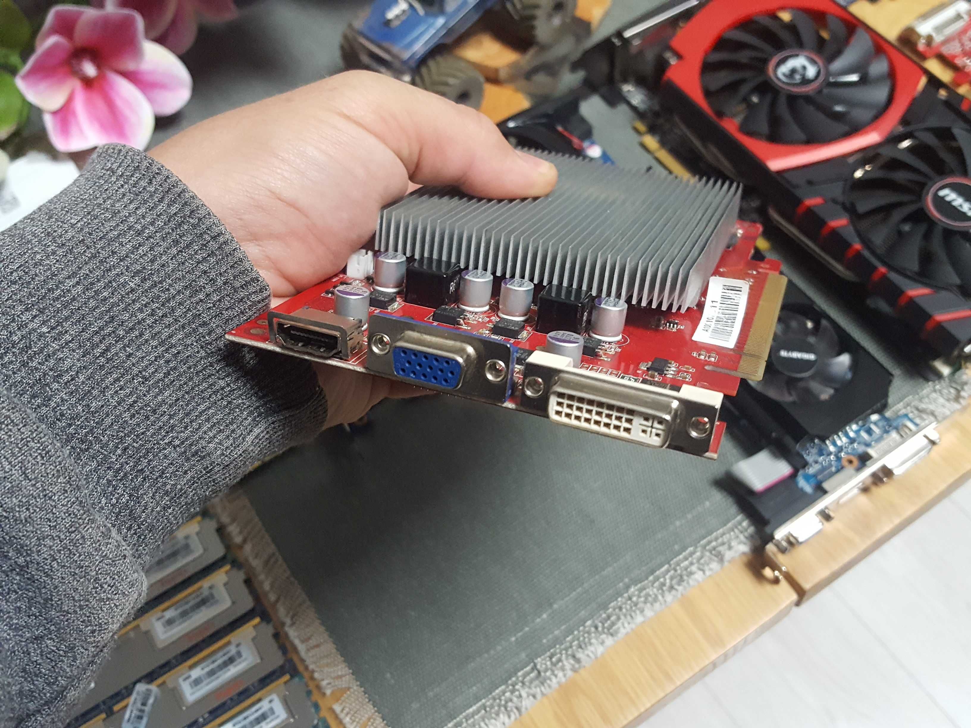 Karta Palit GeForce GTS250 512MB E-Green DDR3 256bit DVI/HDMI PCI- E