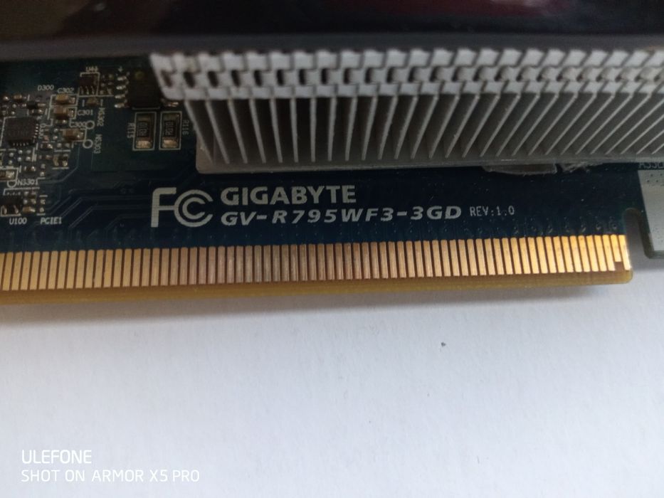 Відеокарта Gigabyte Radeon HD7950