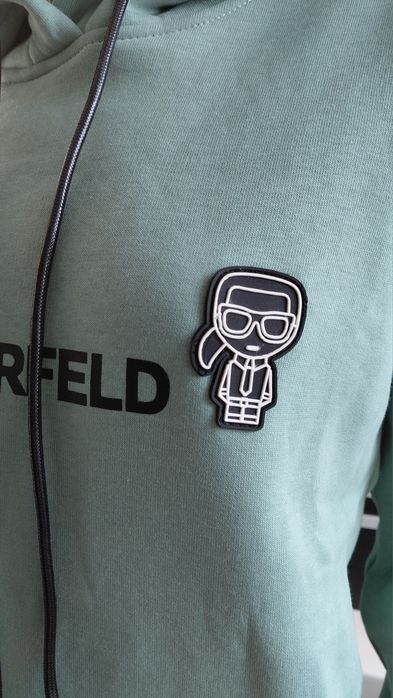 Тёплый Karl Lagerfeld