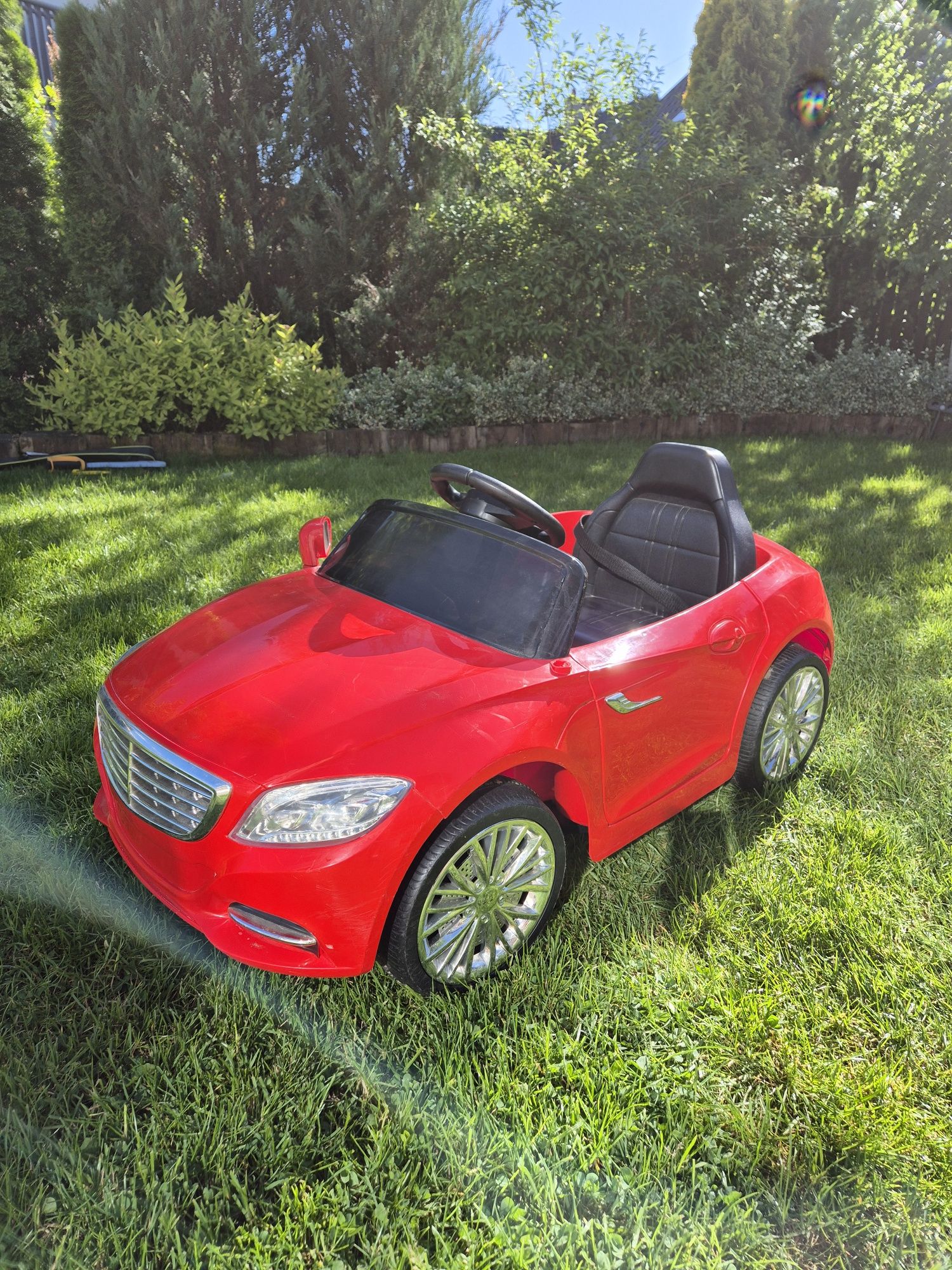 Samochód akumulatorowy dla dziecka