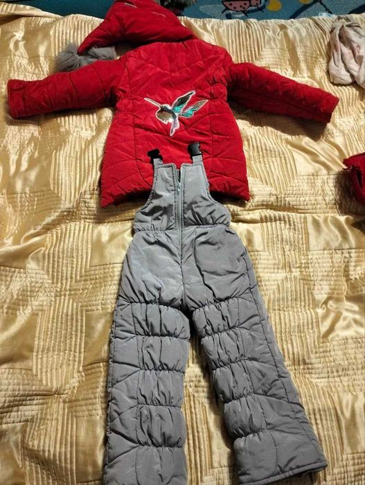 Зимовий костюм для дівчинки