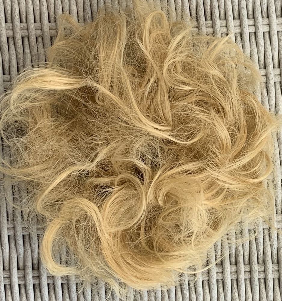 Premium Ultra włosy doczepiane, ciepły blond, kok na gumce ( 370 )