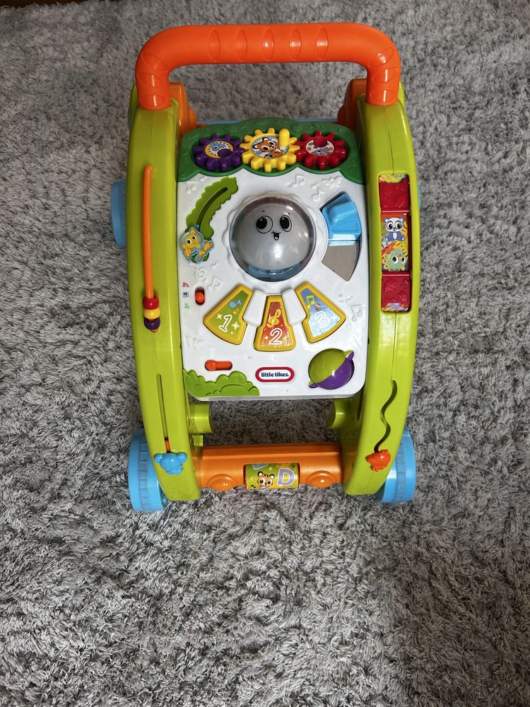 Pchacz jeździk little tikes