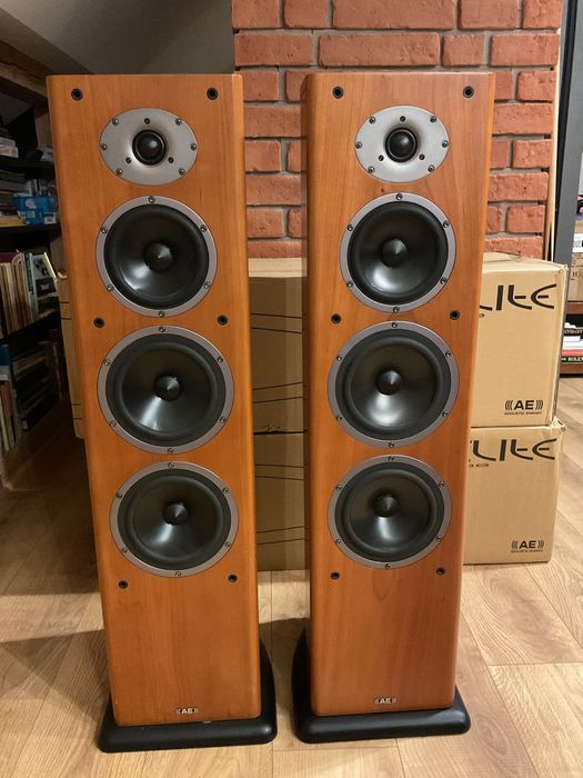 Acoustic Energy Aelite 3