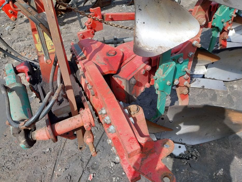 Pług Kverneland LD 100 4 skibowy