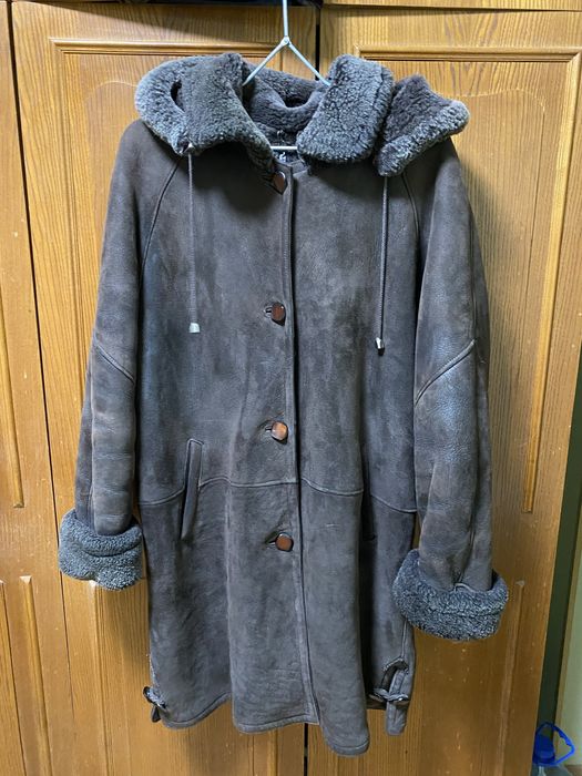 Женская дубленка коричневая р. 48