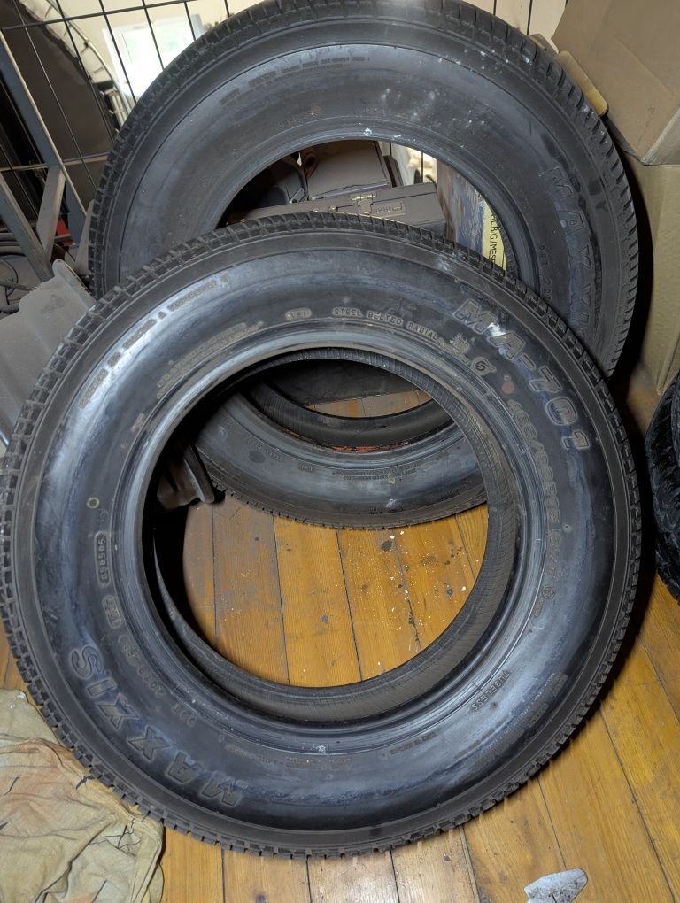 Opony do klasyka bdb stan 165/80/15