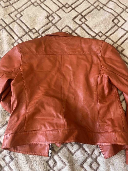 Продам кожанку шкірянку шкіряну куртку