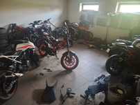 husqvarna svartpilen 125 / 401 vitpilen na części