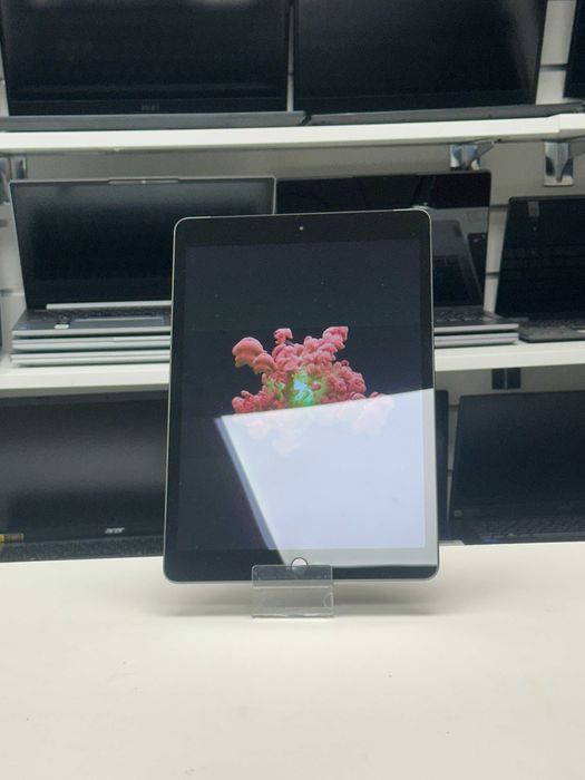 Apple iPad 8. generacji  • 10.2” Retina • 32GB • Gwarancja 12 miesięcy