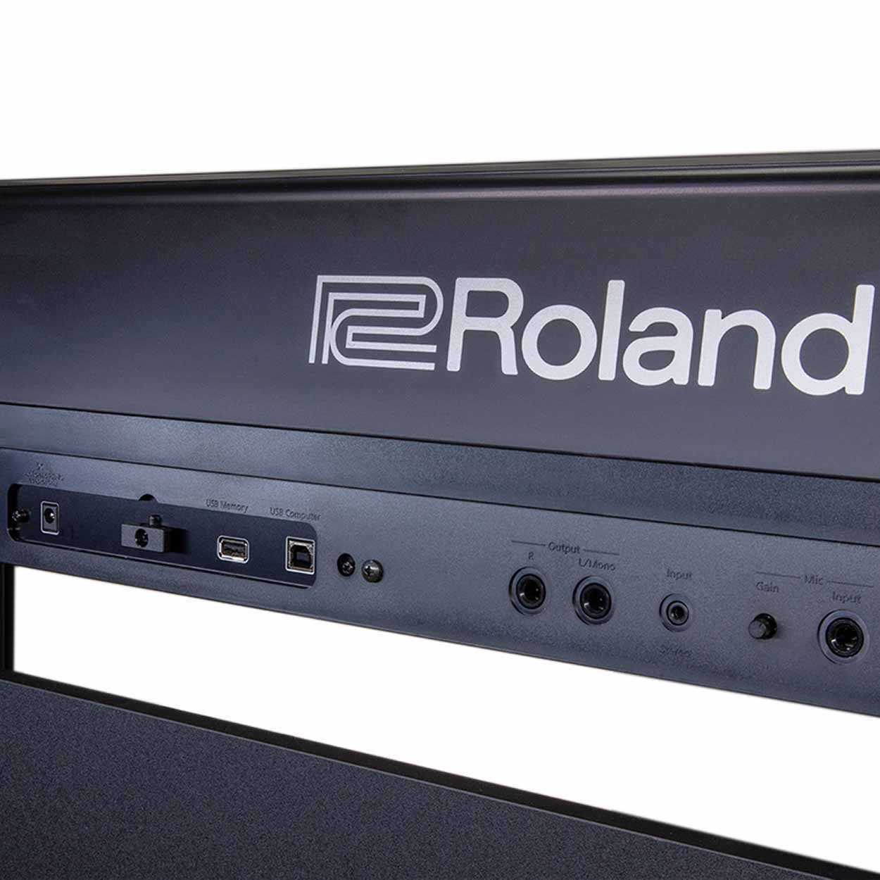Roland FP-E50 Arranger Piano