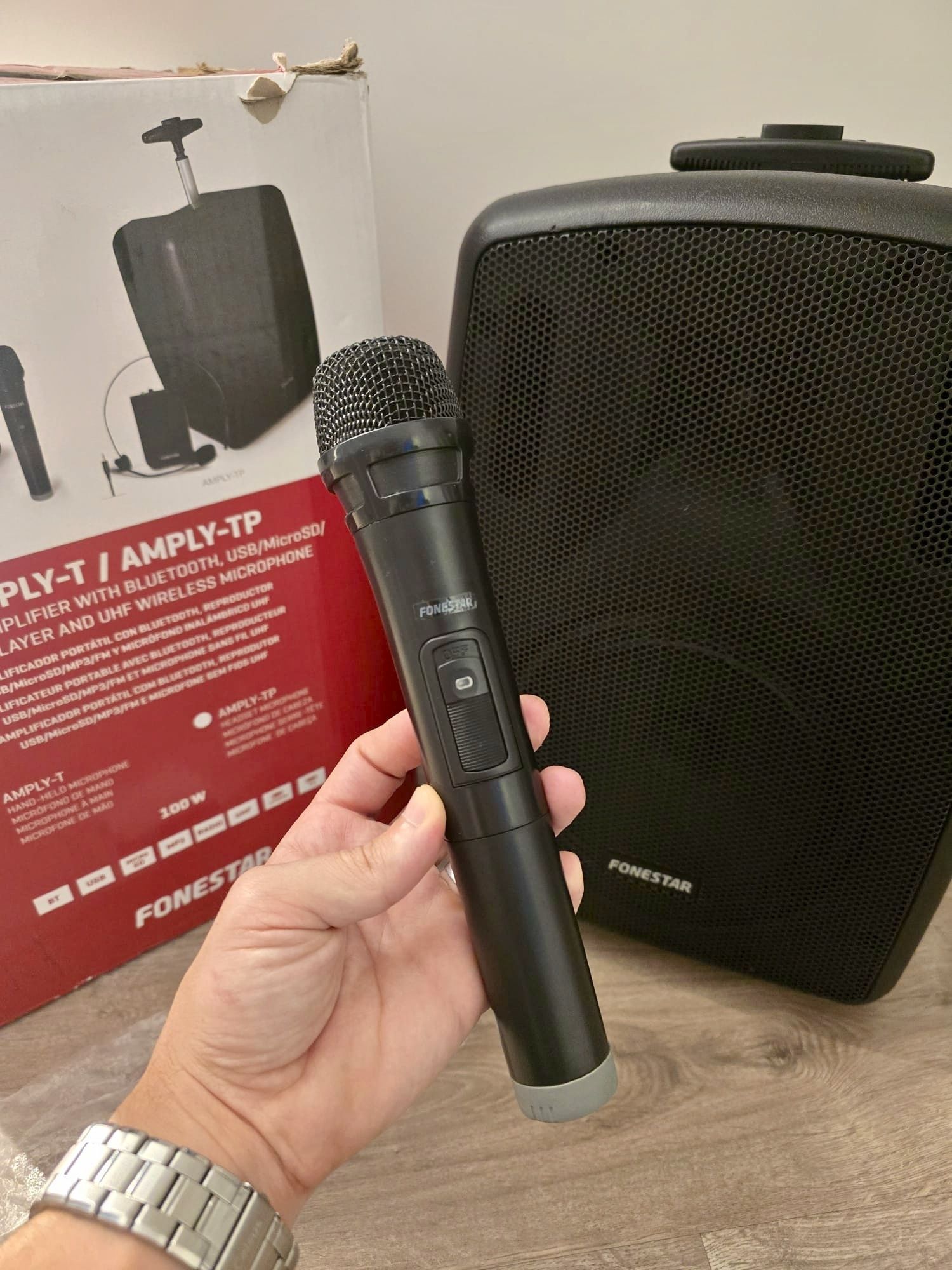 Fonestar Amply 100W com microfone! Excelente oportunidade!!