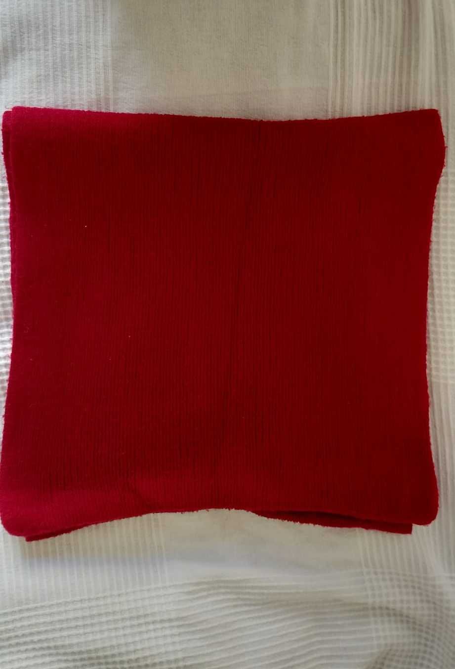 Cachecol vermelho Primark