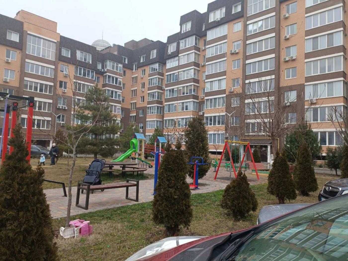Продам квартиру  в ЖК Набережном квартале.
