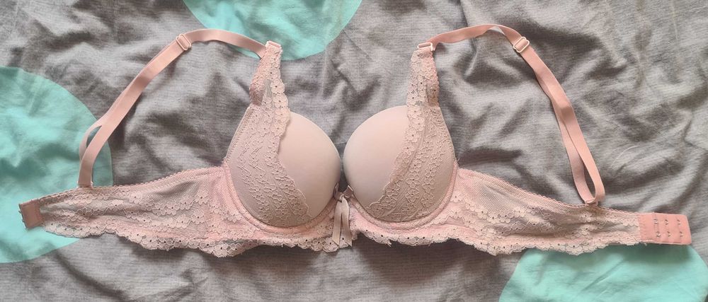 Biustonosz w kwiatki by Ann