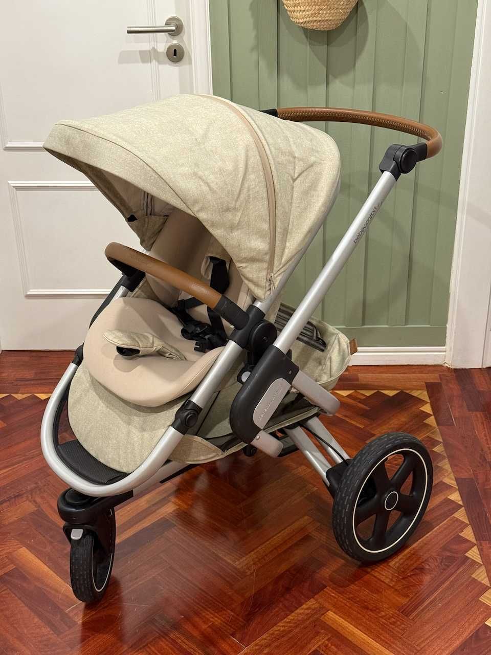 Carrinho Bébé Confort/Maxi Cosi Nova 3 na cor Nomad Sand